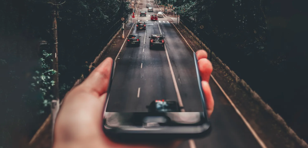 Wat is Mirrorlink voor auto en smartphone 2023